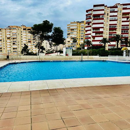 טורוקס Modern Apartment Steps From The Beach מראה חיצוני תמונה